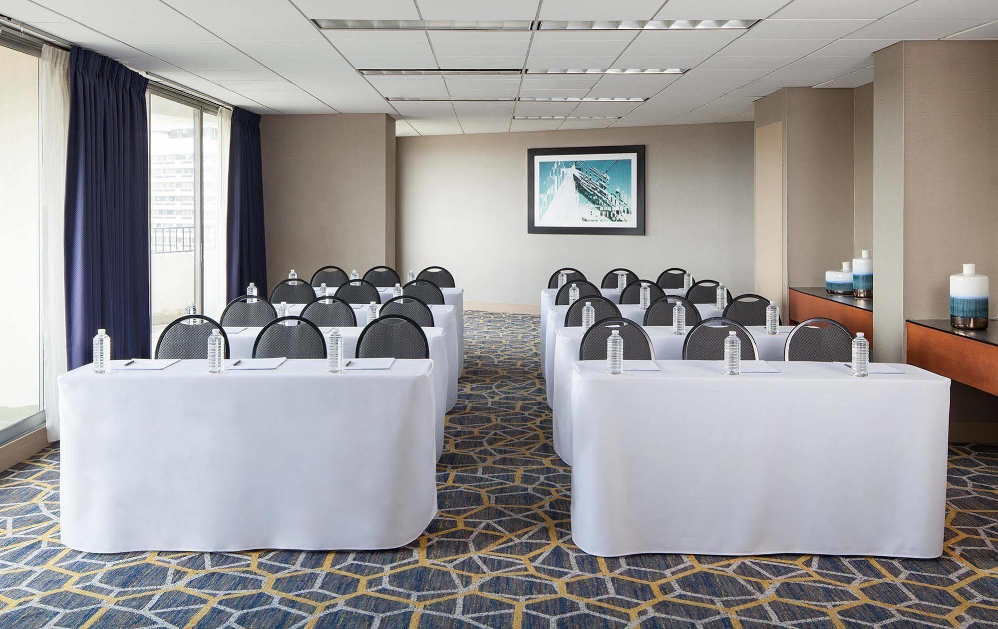 Embassy Suites Philadelphia - Center City المظهر الخارجي الصورة
